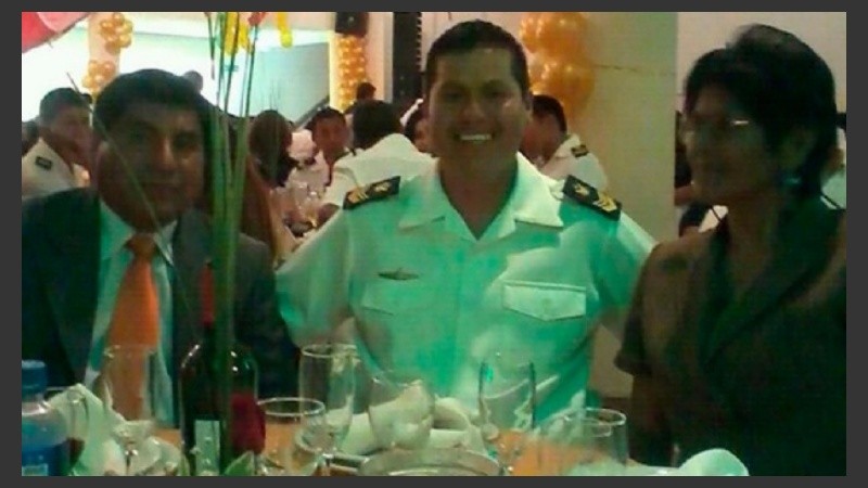 Vilte (medio)  figura en el listado de los tripulantes del ARA San Juan, que es buscado por siete países en el fondo del mar.