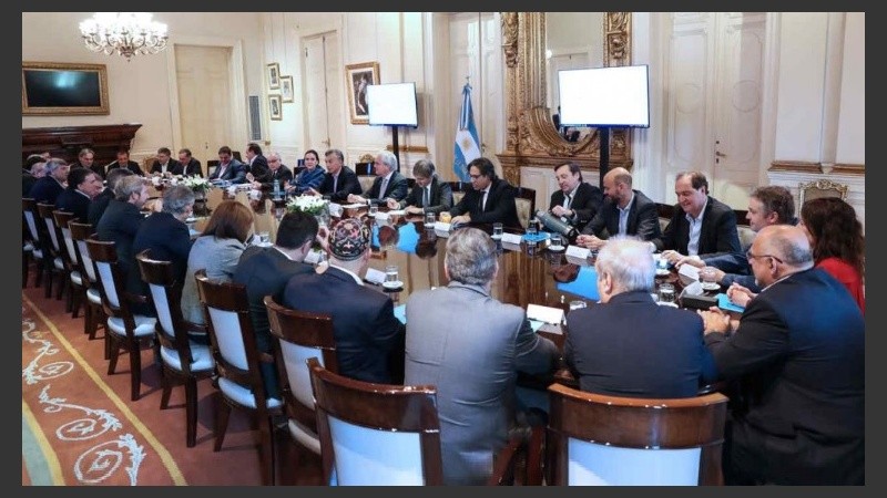 Macri con mandatarios en un encuentro del año pasado.