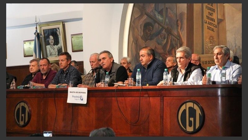 Los referentes de la CGT realizaron un balance del paro en conferencia de prensa. 