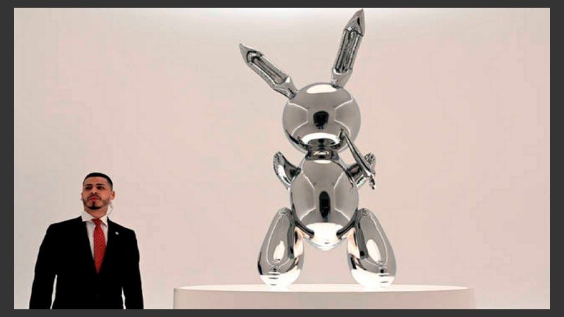 Una escultura del estadounidense Jeff Koons batió el récord este miércoles.