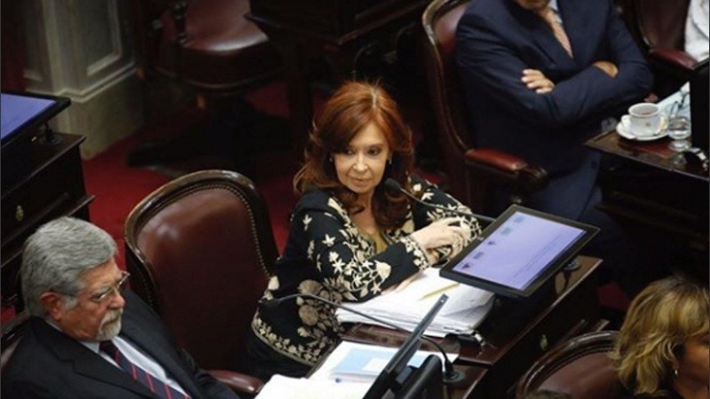 El Tribunual había autorizado a Cristina a faltar por sus labores de senadora.