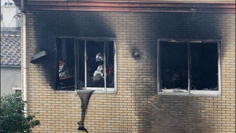 Los bomberos encontraron 33 cuerpos, 20 de ellos en el tercer piso.