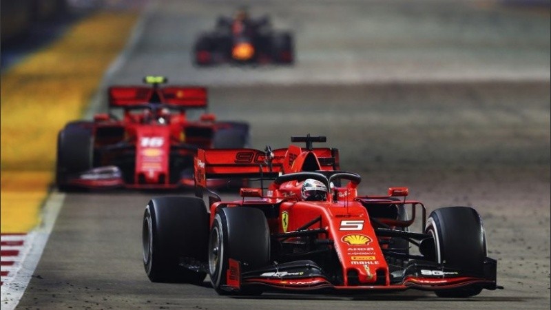 El GP de Singapur también significó un reencuentro para la escudería Ferrari, que no hacía el 1-2 de una carrera desde el Gran Premio de Hungría en 2017.