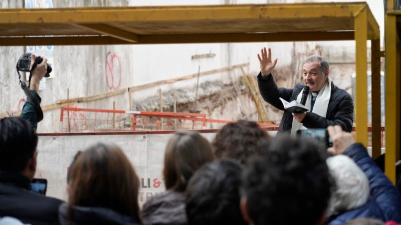 Emotivo acto de homenaje a 10 años de la tragedia de calle Salta 2141.