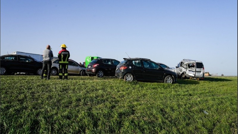 Viento choque múltiple y tragedia en la autopista los relatos del día