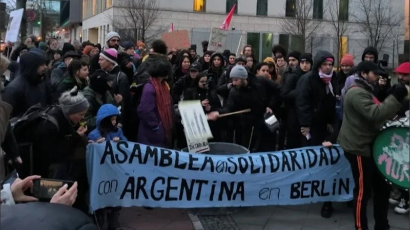 Repercusiones del paro general de Argentina en el exterior.