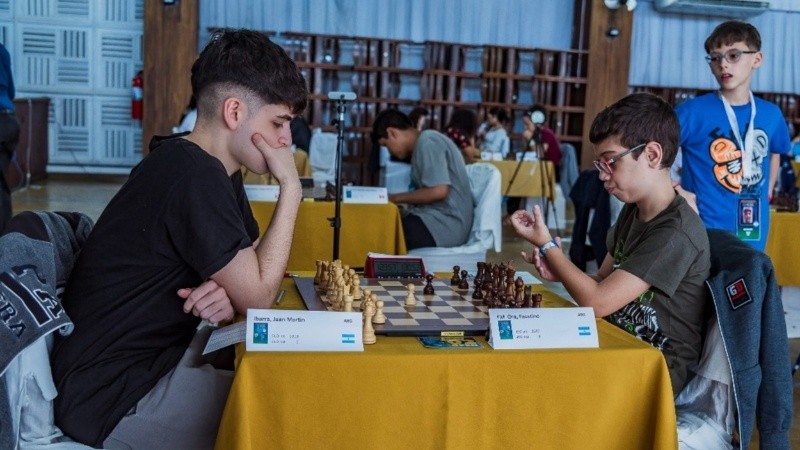 Juan Martín, desde los seis años juega ajedrez. 