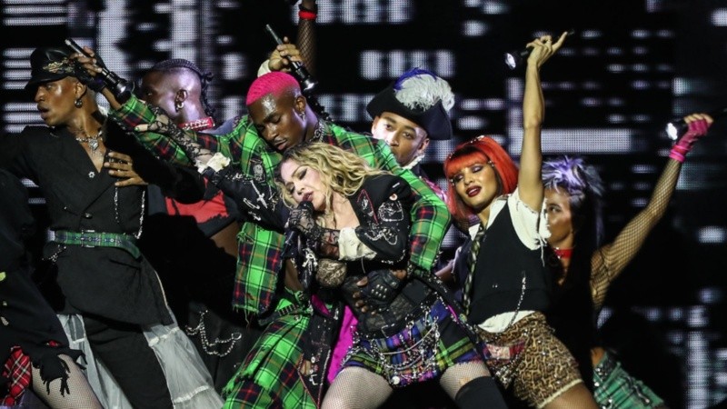 Madonna ante millones en Copacabana.