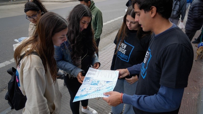 Las puertas se abrieron para miles de rosarinos.