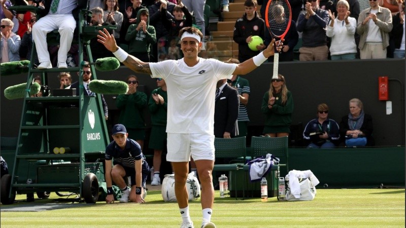 Comesaña dio la gran sorpresa de la primera ronda en Wimbledon.