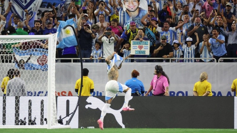 Otamendi convierte el último penal y Argentina está en semifinales
