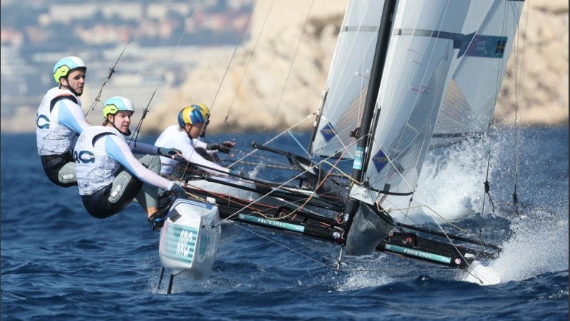 Mateo Majdalani y Eugenia Bosco sueñan con una medalla en vela.