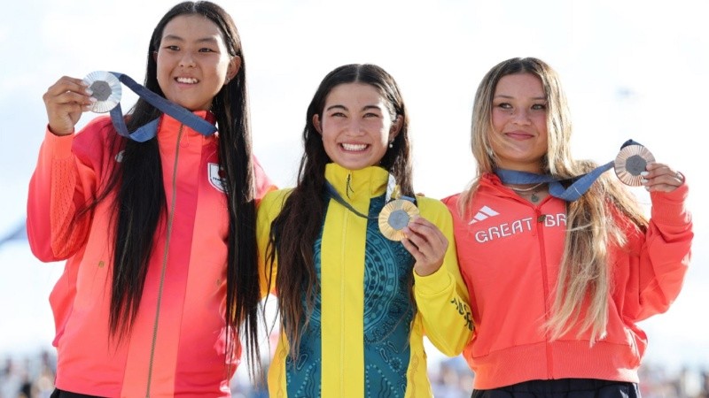 La australiana Arisa Trew ganó la medalla de oro en el skatepark de París 2024.