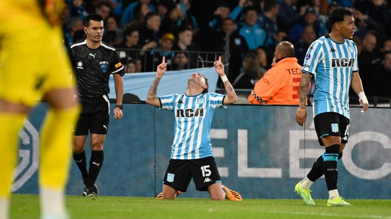 Racing se clasificó para la semifinal y jugará contra el Corinthians dirigido por Ramón Díaz.