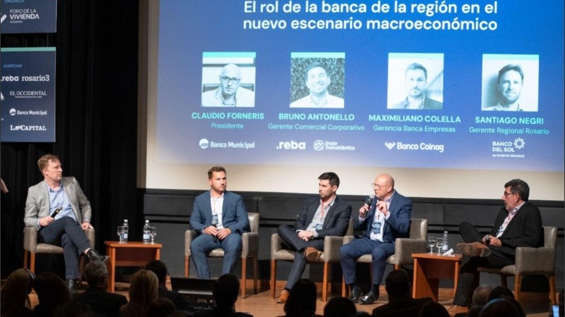 Mano a mano entre ejecutivos de bancos regionales y desarrolladores inmobiliarios