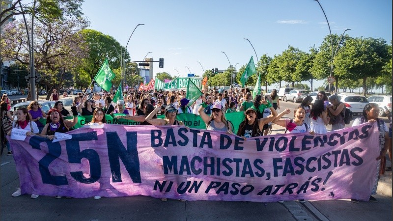 Movilización contra la violencia de género del año pasado en Rosario.