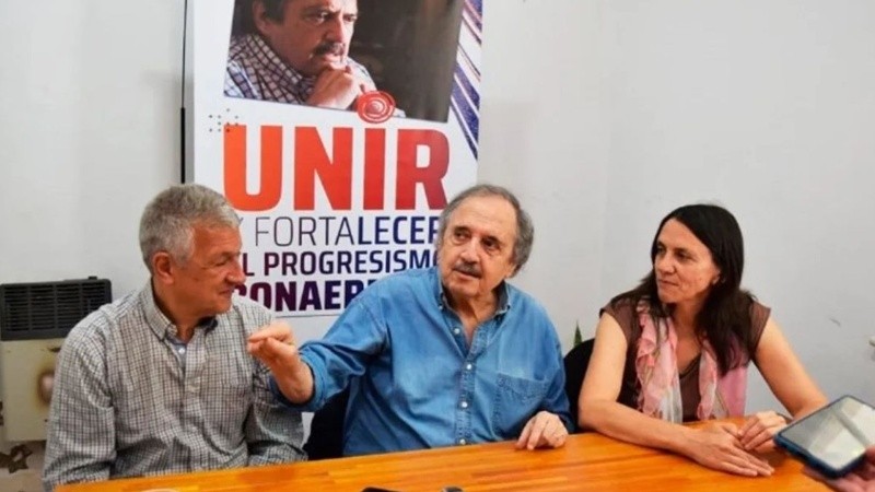 Ricardo Alfonsín encabezó, junto con Silvia Saravia de Libres del Sur y Gustavo López de Forja, el acto de lanzamiento del Frente Amplio por la Democracia.