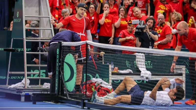 Un nuevo escándalo opacó la jornada de tenis en la Copa Davis que tuvo al encuentro entre Chile y Bélgica.