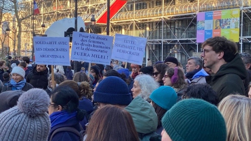 Movilización antifascista en París.