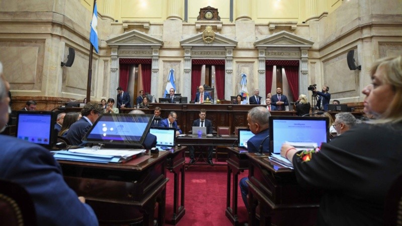 Los senadores no alcanzaron el número para crear una comisión investigadora.