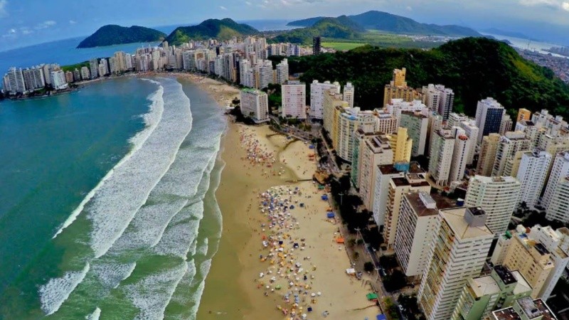 Se duplicó la cantidad de turistas argentinos que viajaron a Brasil para vacacionar durante enero.