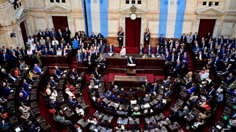 Milei irá el sábado al Congreso.