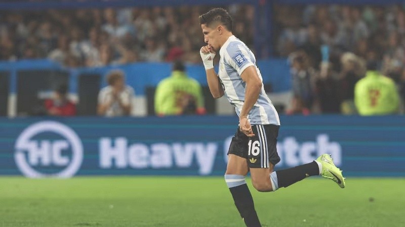 Giuliano Simeone (22 años) tiene una chance como titular de Argentina en Montevideo.