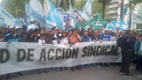 La movilización de los gremios de Acción por la Unidad Sindical.